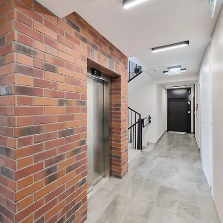 Bialowieska 69 - Ekskluzywny W Porcie Popowice Z Parkingiem I Balkonem - - Fair * Breslavia