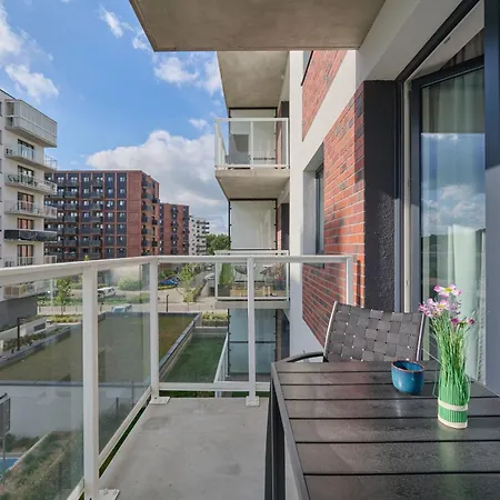 Bialowieska 69 - Ekskluzywny W Porcie Popowice Z Parkingiem I Balkonem - - Fair فروتسواف